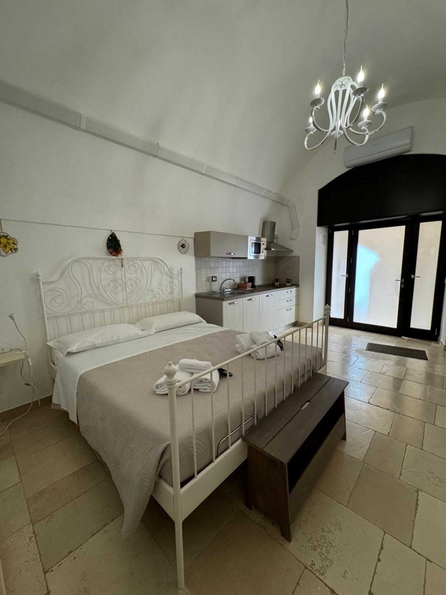 Mari Home Bari Esterno foto