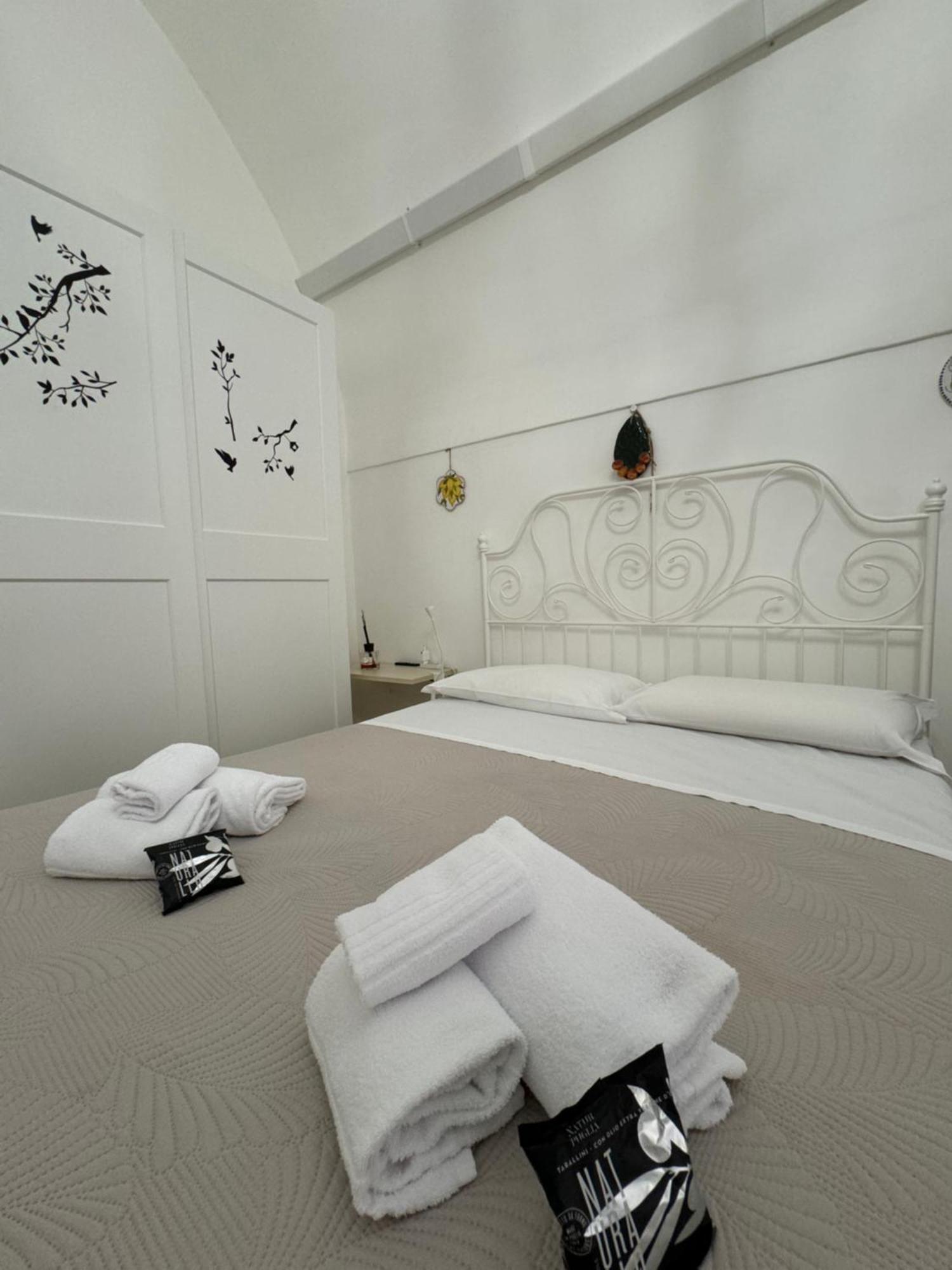 Mari Home Bari Esterno foto
